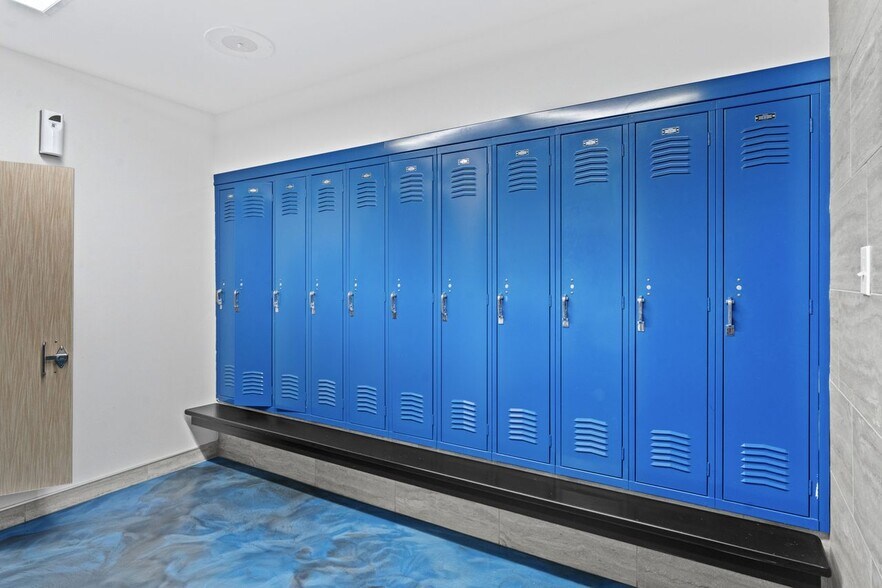 More Photos Of 1 Broadcast Way, Cadillac Medical For Sale