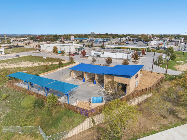 More Photos Of 7535 Bandera Rd, San Antonio Carwash For Sale