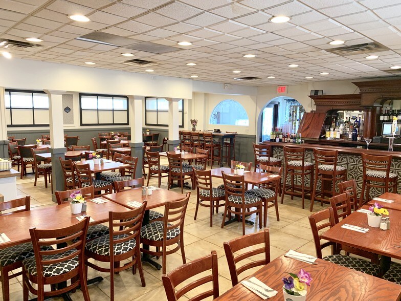 More Photos Of 993 Pleasant Valley Way, West Orange Restaurant For Sale