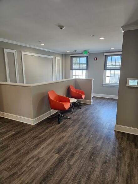 More Photos Of 1552 Post Rd, Fairfield Freestanding For Lease