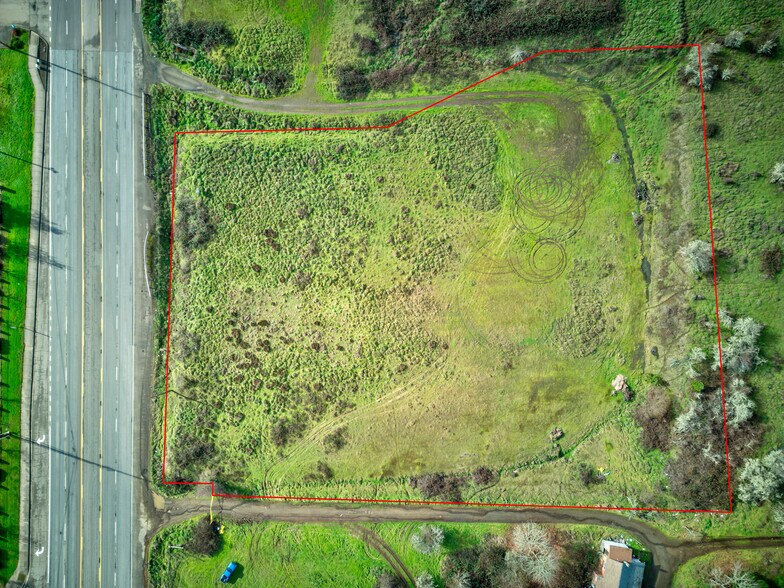 More Photos Of 3110 NE Diamond Lake Blvd, Roseburg Land For Sale