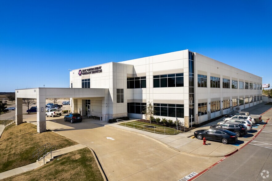 More Photos Of 4616 S US Highway 75, Denison Medical For Lease