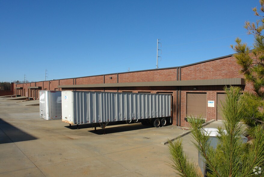 More Photos Of 2880 N Berkeley Lake Rd NW, Duluth Distribution For Lease