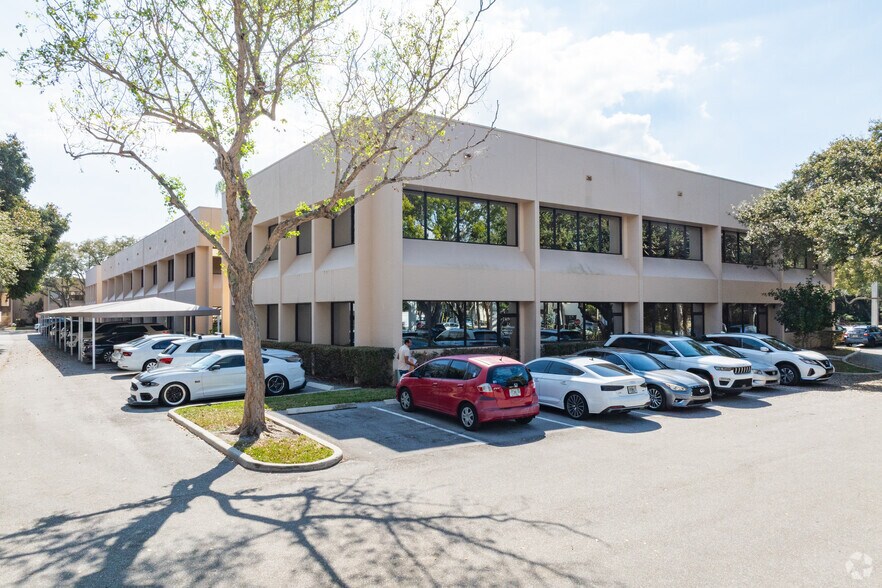 More Photos Of 11380 Prosperity Farms Rd, Palm Beach Gardens Medical For Lease