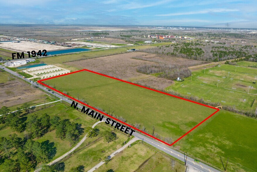 More Photos Of North Main Street, Baytown Land For Sale