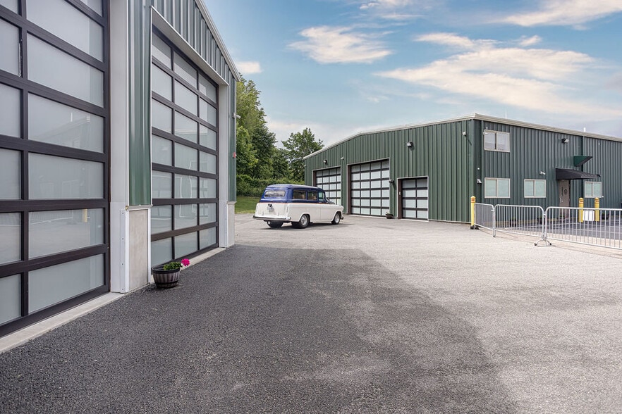 More Photos Of 1079 Aquidneck Ave, Middletown Industrial For Sale