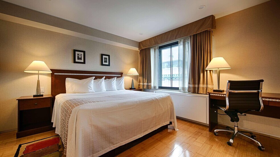 More Photos Of 231 Grand St, New York Hotel For Sale