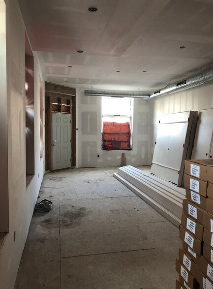 More Photos Of 1452 N 4th St, Philadelphia Storefront Retail Residential For Lease