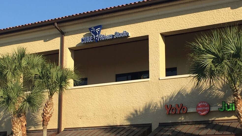 More Photos Of 1034-1050 Bloomingdale Ave, Valrico Storefront Retail Office For Sale