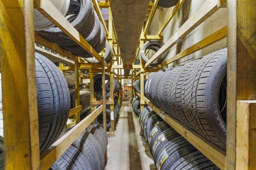 More Photos Of 1791 Elmwood Ave, Warwick Freestanding For Sale