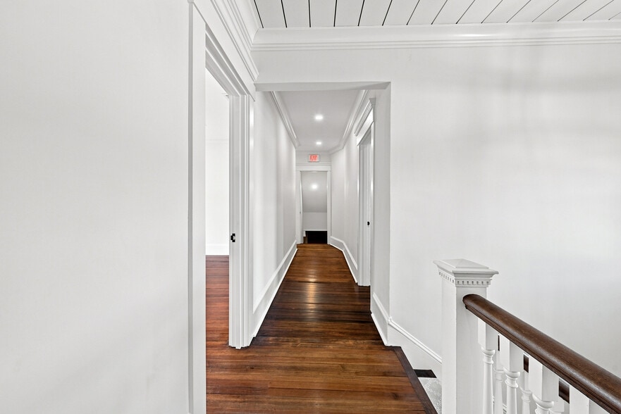 More Photos Of 8 S Main St, New Milford Office For Sale