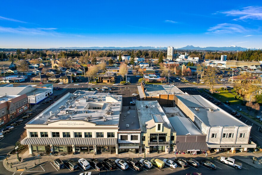 More Photos Of 412 Front St, Lynden Storefront Retail Residential For Sale