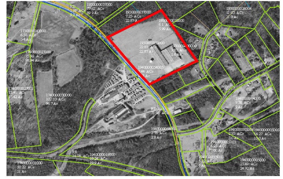 More Photos Of 551 York Rd, Blacksburg Warehouse For Sale