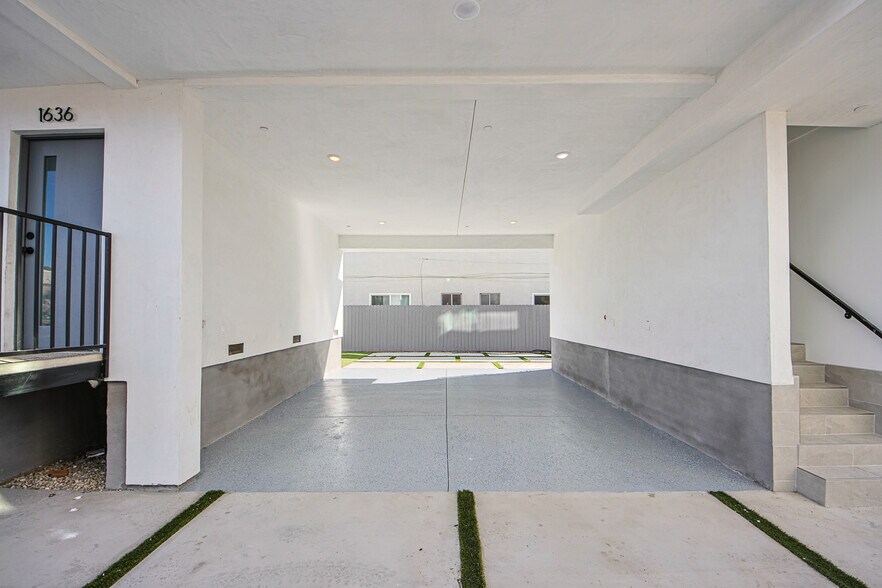 More Photos Of 1636 Longwood Ave, Los Angeles Apartments For Sale