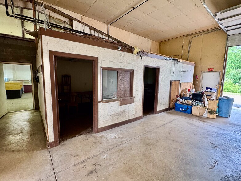 More Photos Of 4330 OH-14, Ravenna Industrial For Sale
