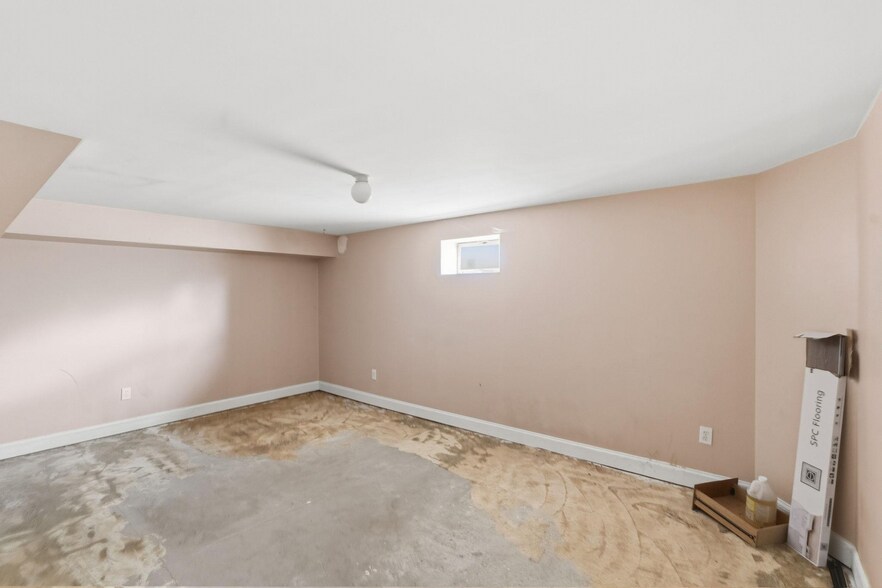 More Photos Of 2090 Blue Bell Rd, Williamstown Land For Sale