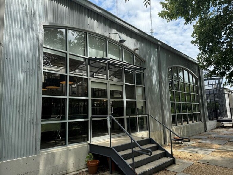 More Photos Of 1123 Zonolite Rd NE, Atlanta Loft Creative Space For Lease