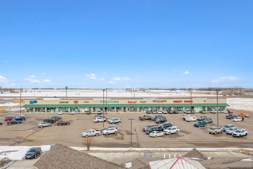 More Photos Of 1151 Ryans Rd, Worthington Unknown For Lease