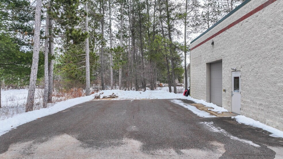 More Photos Of 5705 Memorial Ct, Weston Freestanding For Sale
