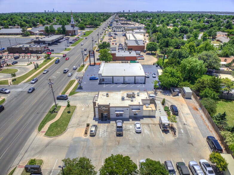 More Photos Of 10805 N May Ave, Oklahoma City Restaurant For Sale