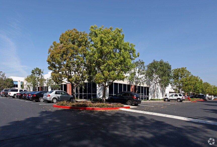 More Photos Of 21076 Bake Pky, Lake Forest Light Manufacturing For Lease