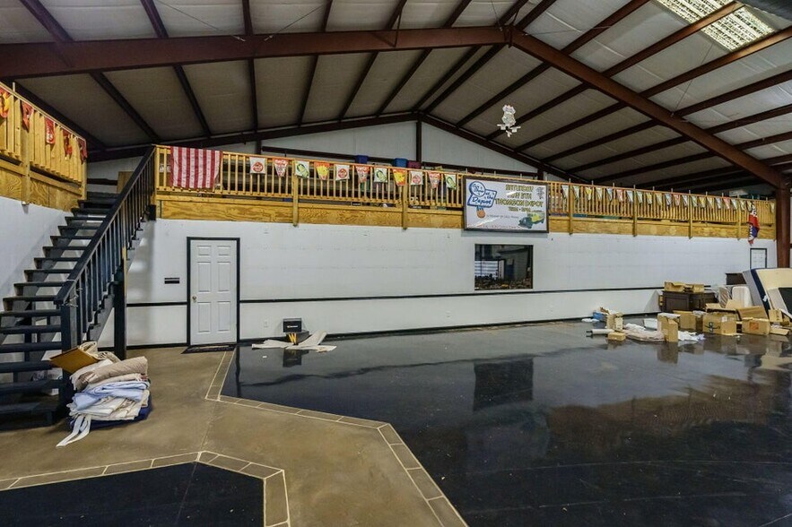 More Photos Of 1280 Jewell Rd, Jewell Land For Sale