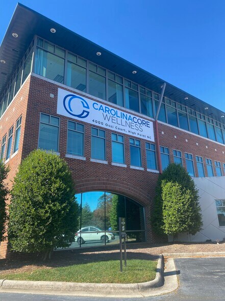 More Photos Of 4000 Ossi Ct, High Point Medical For Lease