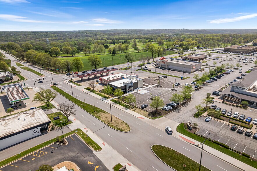More Photos Of 651 E Red Bridge Rd, Kansas City Office For Sale