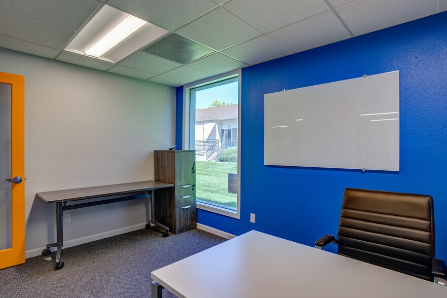More Photos Of 2960 N Academy Blvd, Colorado Springs Office For Sale