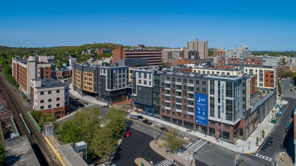 More Photos Of 190 Pleasant St, Malden Apartments For Lease