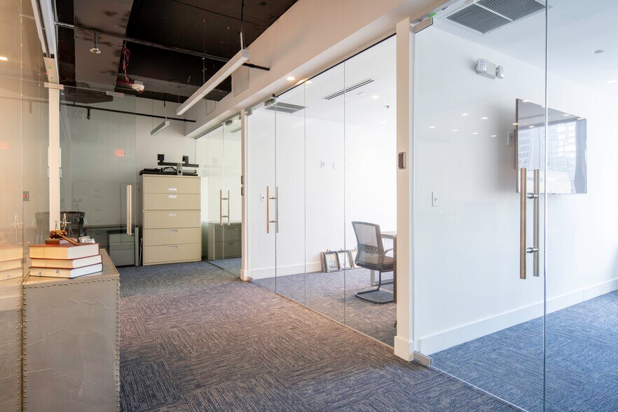 More Photos Of 150 SE 2nd Ave, Miami Office Residential For Sale