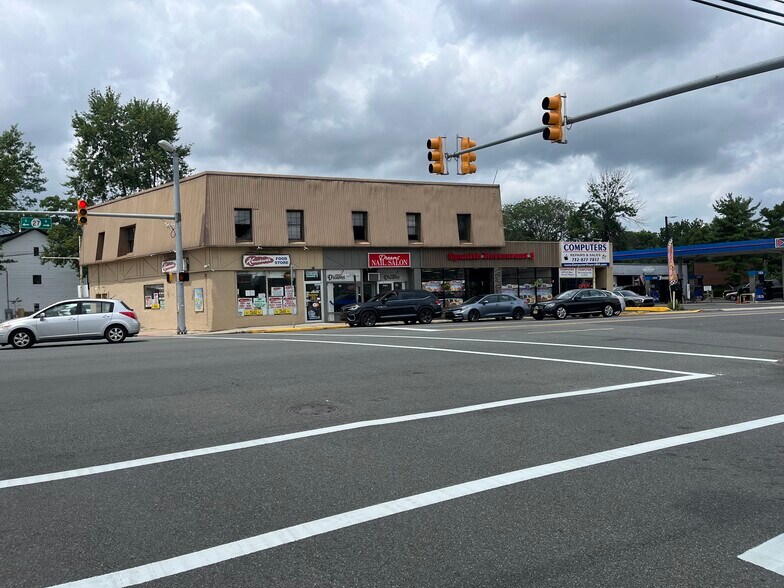 More Photos Of 978 Saint Georges Ave, Rahway Storefront Retail Office For Lease