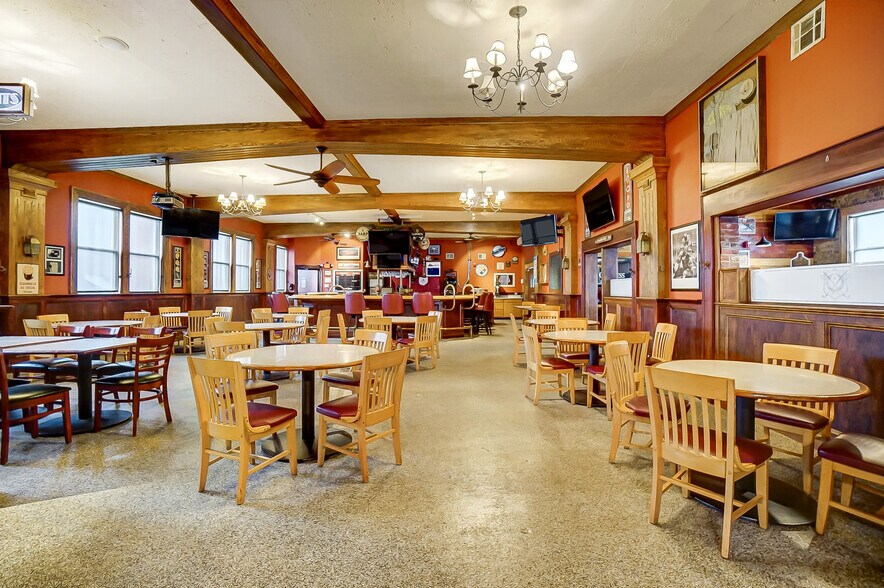 More Photos Of 126 W High St, Springfield Lodge Meeting Hall For Sale