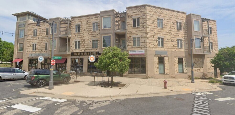 More Photos Of 351 E Main St, Sun Prairie Apartments For Lease