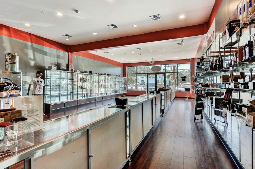 More Photos Of 1709 State Route 35, Oakhurst Freestanding For Lease