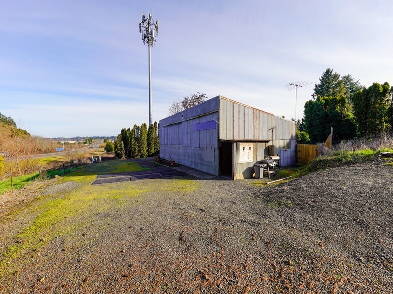More Photos Of 4856 32nd Ave SE, Salem Industrial For Sale
