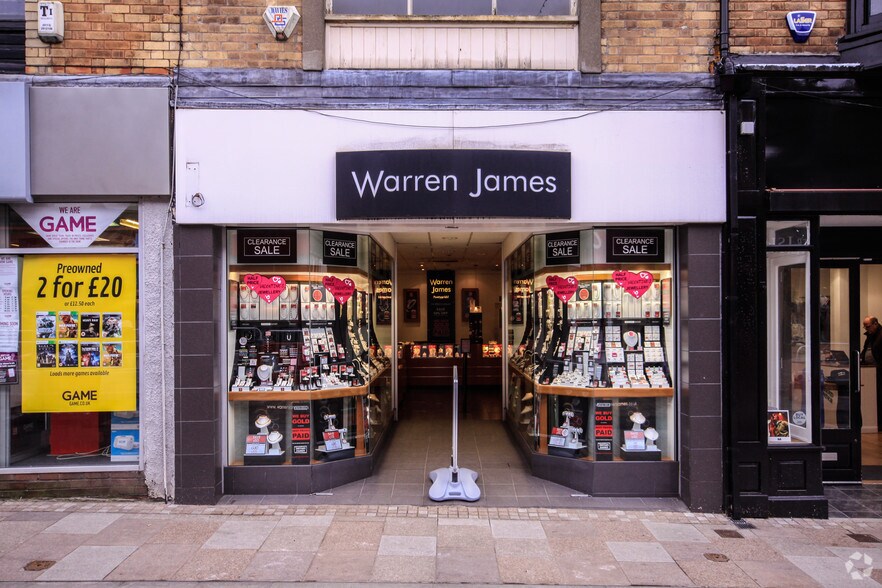 More Photos Of 70 Taff St, Pontypridd Storefront For Lease