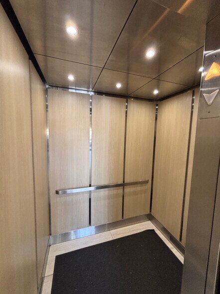 More Photos Of 2300 W Sample Rd, Pompano Beach Medical For Lease