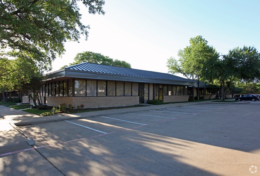 Primary Photo Of 17000 Preston Rd, Dallas Office For Lease