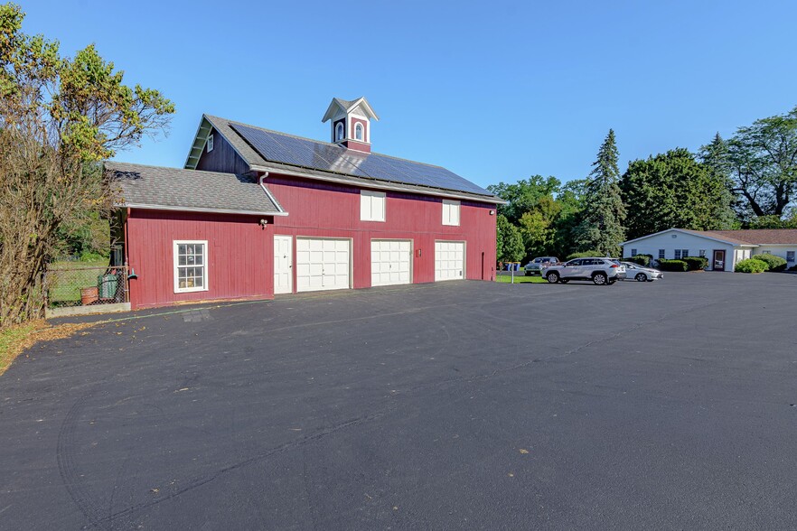 More Photos Of 23 Ontario St, Honeoye Falls Apartments For Sale