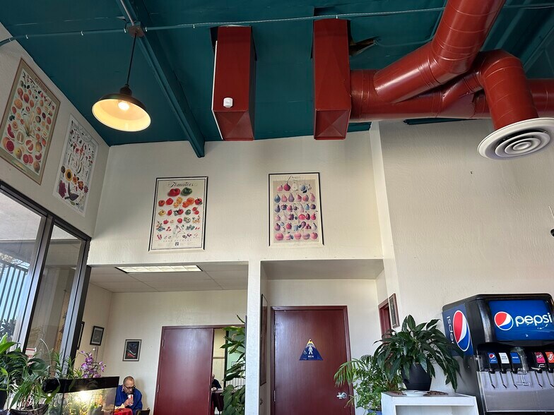 More Photos Of 3514-3544 Arden Rd, Hayward Warehouse For Lease