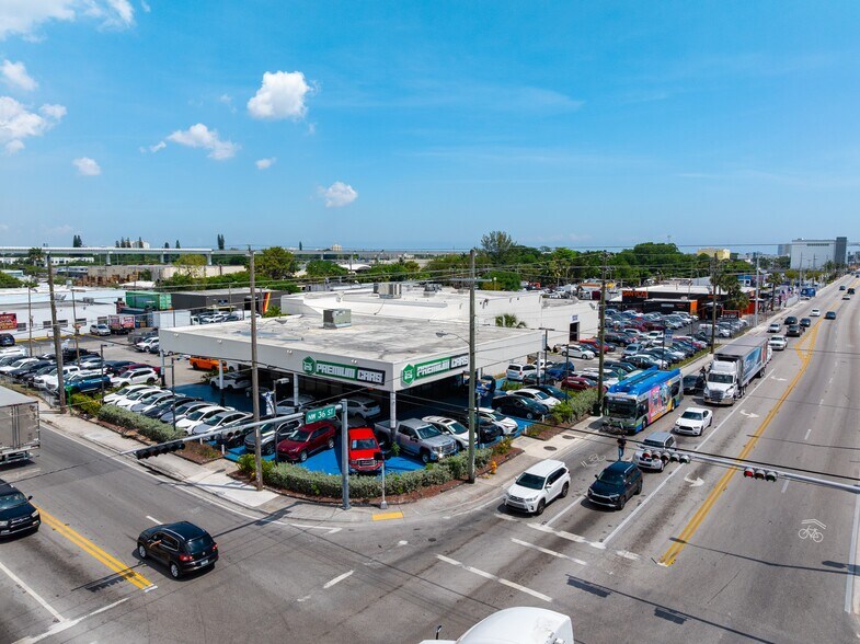 More Photos Of 3199 NW 36th St, Miami Auto Dealership For Lease