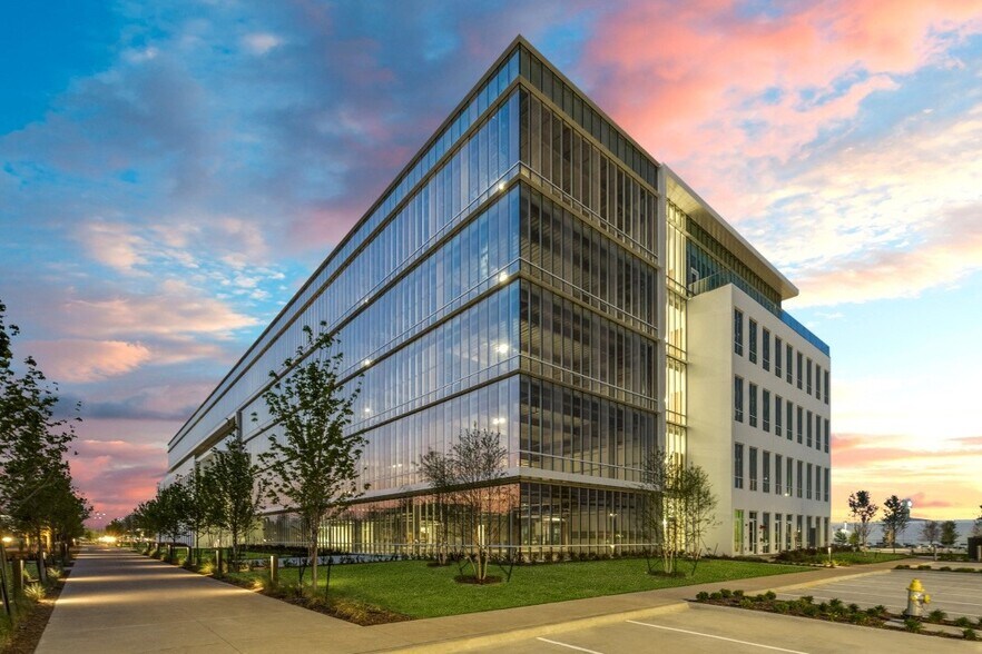 More Photos Of 6275 W Plano Pky, Plano Unknown For Lease