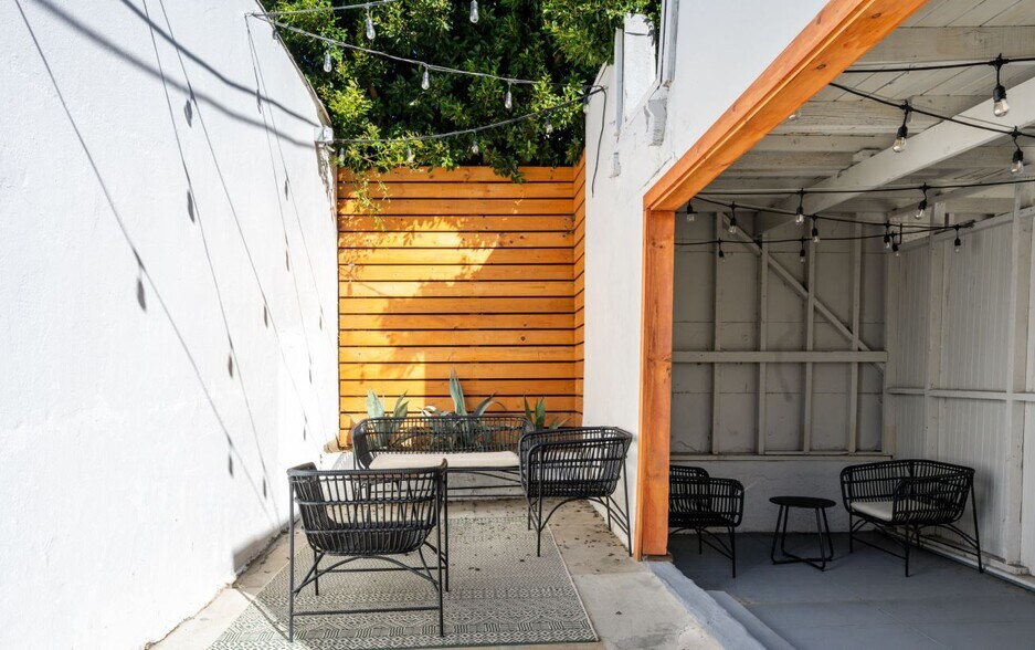 More Photos Of 4723-4727 W Beverly Blvd, Los Angeles Apartments For Sale