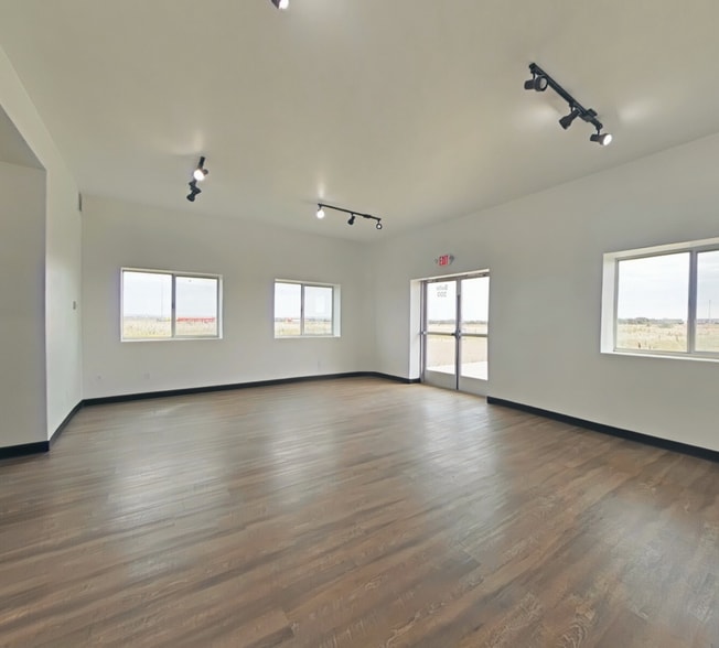 More Photos Of 6416 Wickum Rd, Williston Warehouse For Sale