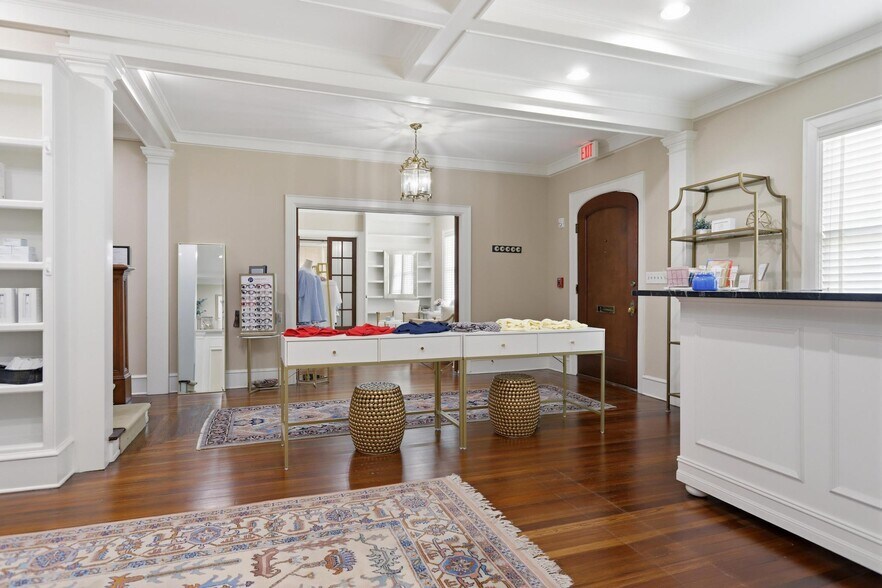 More Photos Of 431 E New York Ave, Deland Office For Sale