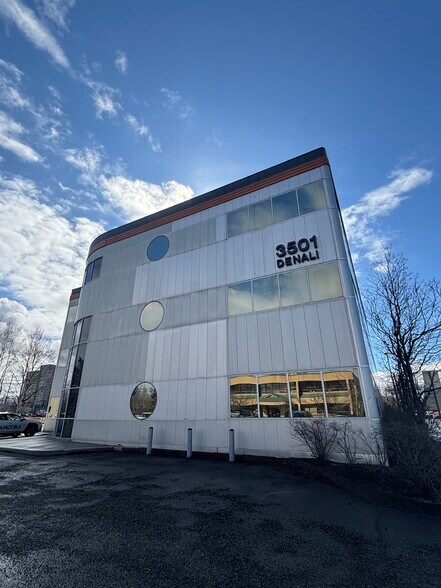 More Photos Of 3501 Denali St, Anchorage Office For Lease