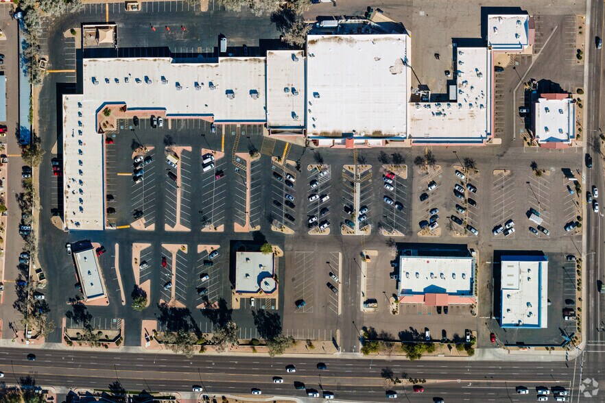 More Photos Of Peoria Ave @ 51st Avenue, Glendale Unknown For Lease