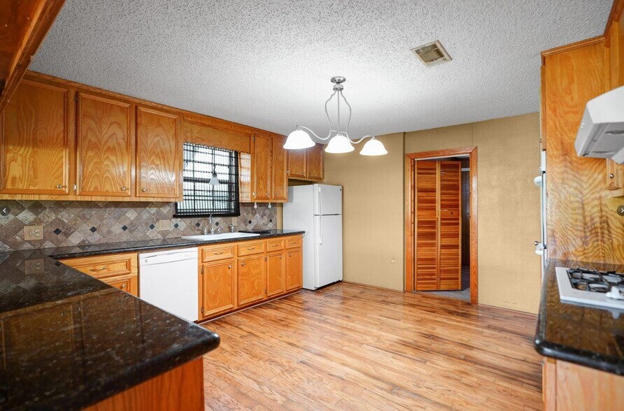 More Photos Of 22855 E Martin Dr, Porter Land For Sale