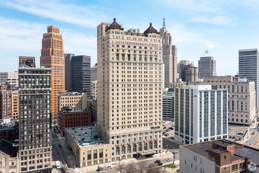 More Photos Of 1114 Washington Blvd, Detroit Hotel For Lease